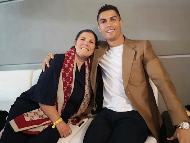 Mẹ Ronaldo tiết lộ nguyện vọng cuối đời với con trai, fan MU nghe xong chắc chắn sẽ hơi... buồn! - Ảnh 1.