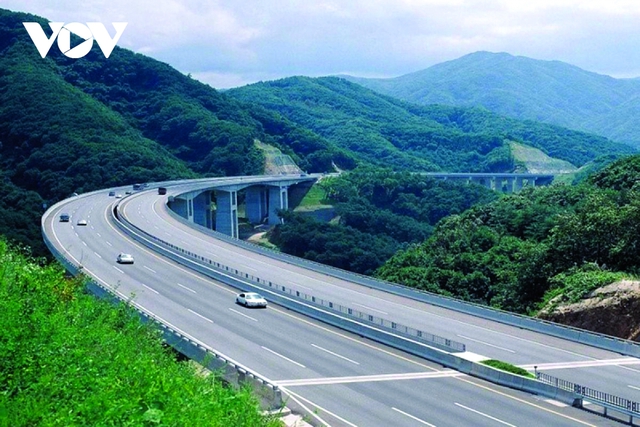 Đầu tư cao tốc - lan tỏa khát vọng từ Quảng Ninh - Ảnh 3.