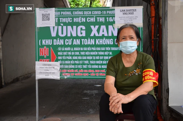 [ẢNH] Đội tình nguyện các bác U70 gác chốt bảo vệ vùng xanh ở Hà Nội - Ảnh 6.