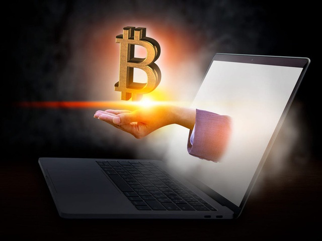 Giúp khách hàng tìm lại mật khẩu ví Bitcoin, hai cha con lập trình viên chạm tay vào kho vàng ảo 4,7 tỷ USD - Ảnh 3.