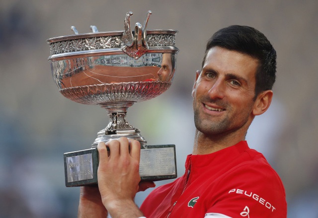 Tay vợt triệu phú Novak Djokovic kiếm và tiêu tiền như thế nào? - Ảnh 2.