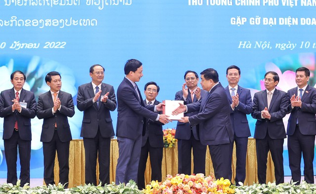 Viettel, FLC muốn đẩy mạnh đầu tư vào quốc gia này trong thời gian tới, giúp Việt Nam trở thành nhà đầu tư lớn nhất ở đây - Ảnh 2.