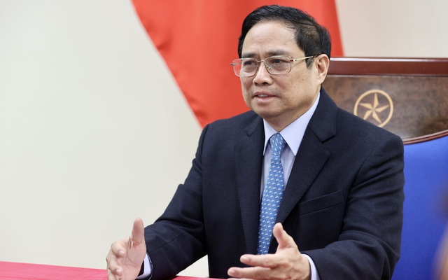 Thủ tướng Phạm Minh Chính điện đàm với Thủ tướng Trung Quốc, tình trạng "tắc biên" được phối hợp giải quyết
