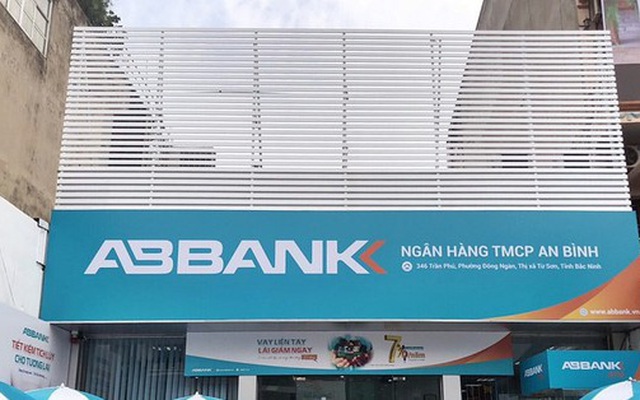 ABBank: Năm 2021 ước lãi 1.979 tỷ đồng, ngày 11/02 chốt danh sách cổ đông chia thưởng tỷ lệ 35%