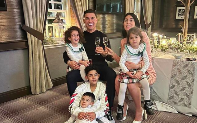 Ronaldo viết tâm thư bày tỏ nỗi thất vọng với năm 2021