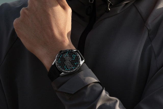 7 mẫu đồng hồ thông minh sang trọng dành cho quý ông đẳng cấp: Đồng hồ cầu vồng 4.100 USD của Louis Vuitton có tiền cũng chưa chắc mua được - Ảnh 5.