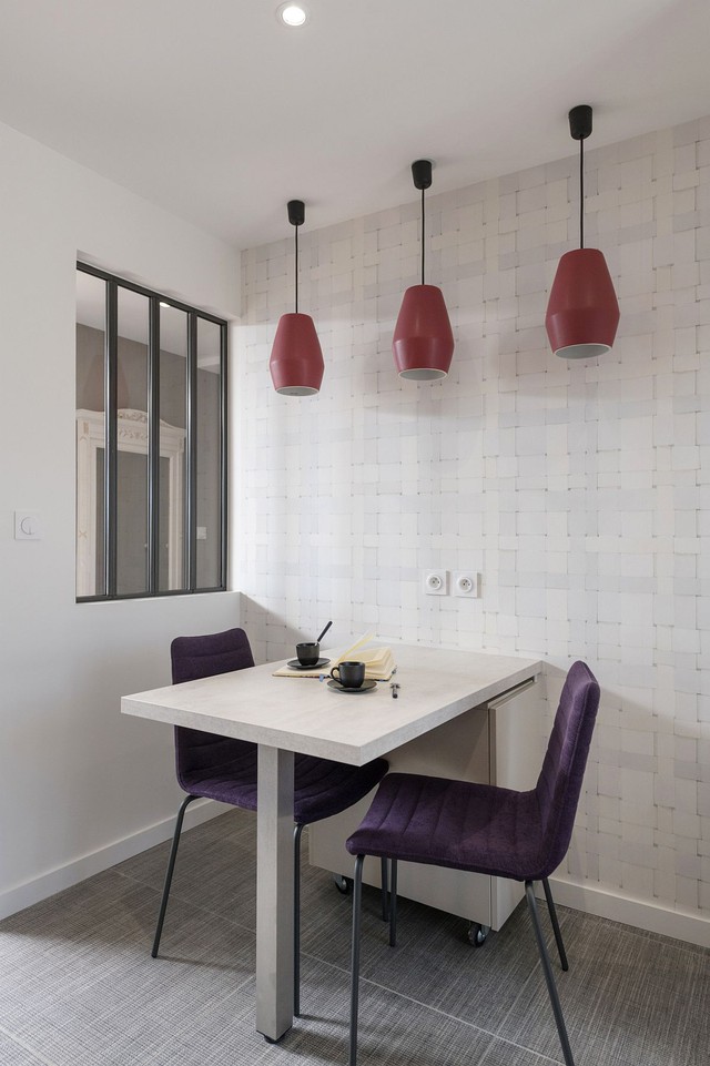 Những mẫu thiết kế bàn ăn đẹp hút hồn, giúp nới rộng thị giác cho những không gian sống nhỏ xinh - Ảnh 10.