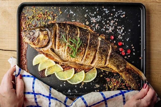 Ăn cá đặc biệt có lợi cho sức khỏe nhưng có 1 món cá WHO xếp vào danh sách thực phẩm gây ung thư, nên tránh ăn là tốt nhất - Ảnh 3.
