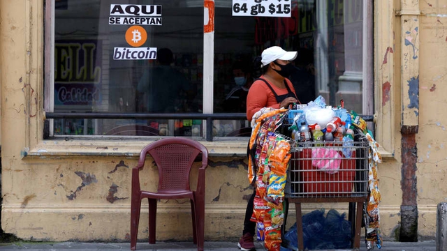 IMF kêu gọi El Salvador đừng chạy quá nhanh với Bitcoin - Ảnh 1.