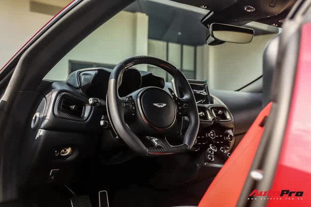 Kỳ công thiết kế decal, Minh Nhựa chia tay Aston Martin V8 Vantage, có thể dọn chỗ đón siêu xe mới giống Nguyễn Quốc Cường - Ảnh 5.