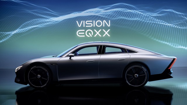 Mercedes-Benz khiến thế giới mắt tròn mắt dẹt khi trình diễn xe điện của tương lai với màn hình 8K, tầm hoạt động phá mốc 1.000 km còn sàn xe làm từ tã lót qua sử dụng - Ảnh 4.