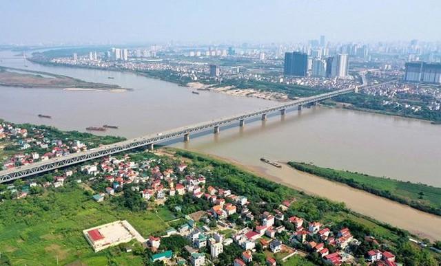 Giữ lại các khu dân cư hiện có ở bãi sông trong Đồ án quy hoạch đô thị sông Hồng - Ảnh 1.