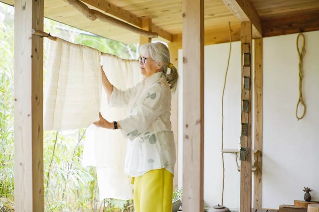Ngôi nhà thôn quê ở Nhật Bản của cụ bà 76 tuổi yêu thích đọc sách, nấu ăn, sống gần thiên nhiên - Ảnh 15.