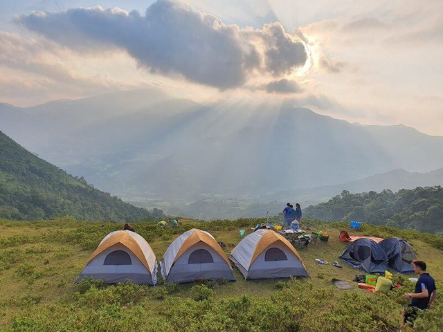 Explore Binh Lieu in the reed season at a cost of 1 million VND - Photo 3.