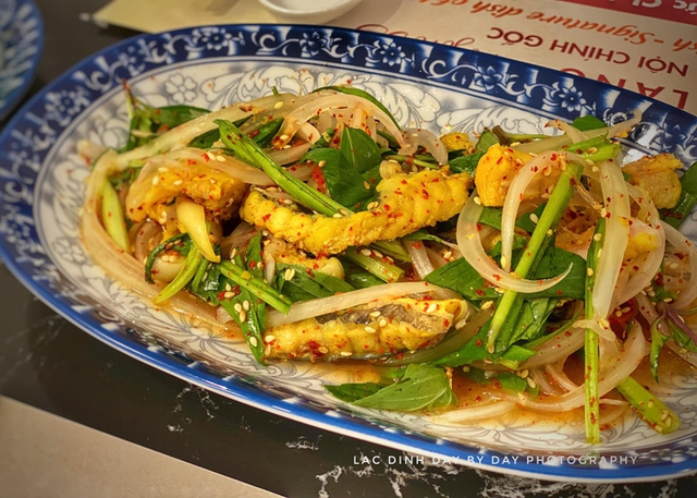 Sau bún đậu, có thêm đặc sản Hà Nội khiến ẩm thực TP.HCM “dậy sóng” - Ảnh 6.
