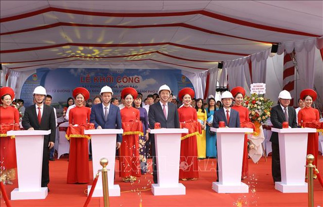 Nam Định khởi công xây dựng cầu 1.200 tỷ đồng qua sông Đào - Ảnh 1.