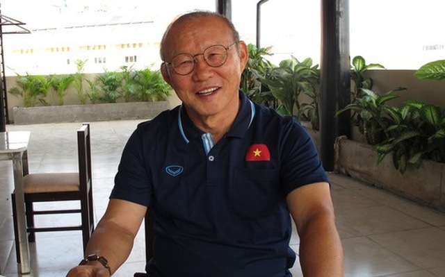 HLV Park Hang Seo khẳng định đã sống cuộc đời bóng đá không hề hối tiếc ở Việt Nam - Ảnh: Chosun