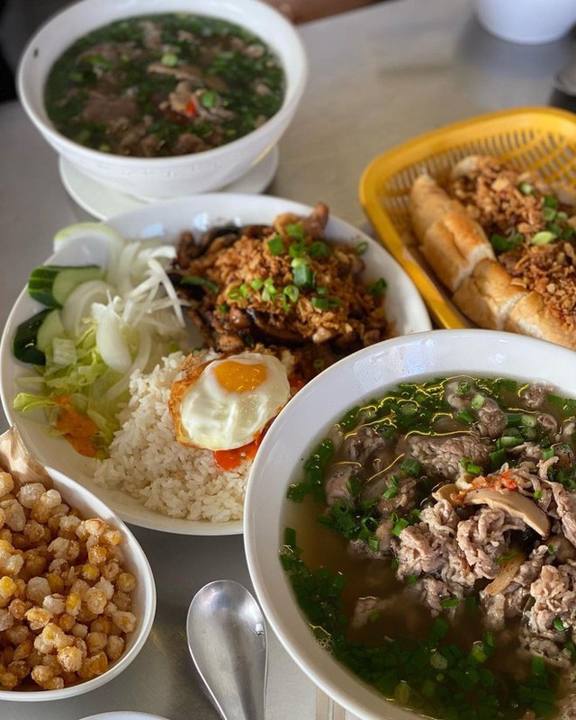 Loạt quán ăn Việt cực đông khách tại Hàn Quốc, có nơi từng xuất hiện trong những bộ phim đình đám - Ảnh 18.