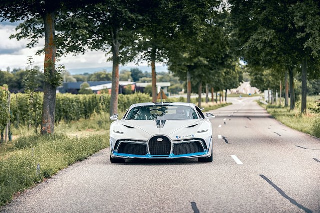 Người viết giấy khai sinh cho mọi siêu xe của Bugatti: Ra quyết định số phận cho mỗi chiếc xe, được ví như ông hoàng tốc độ - Ảnh 4.