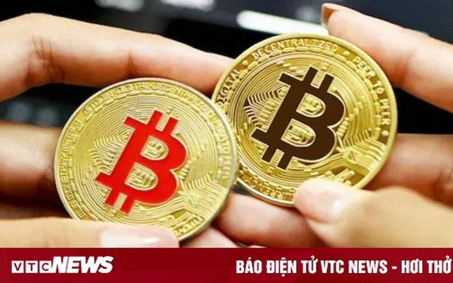 Bitcoin giảm giá khiến nhiều tiền ảo đỏ sàn.