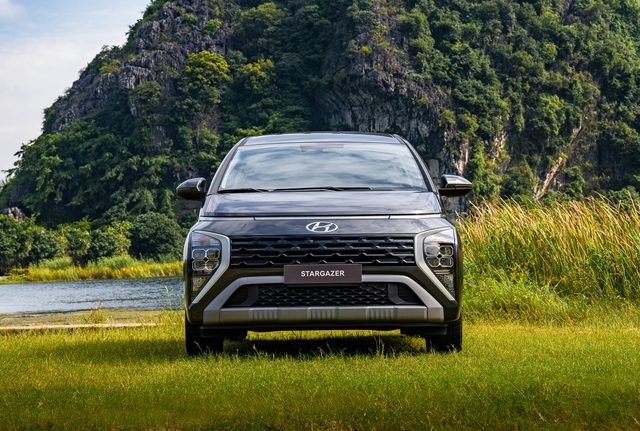 Hyundai Stargazer về Việt Nam, giá từ 575 triệu tất tay đấu Mitsubishi Xpander, Toyota Veloz Cross - Ảnh 2.