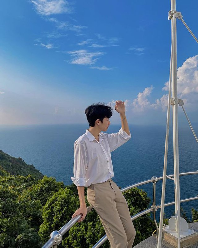  Khám phá bán đảo Sơn Trà - “lá phổi xanh” của Đà Nẵng với loạt điểm đến hoang sơ, đẹp mãn nhãn - Ảnh 10.