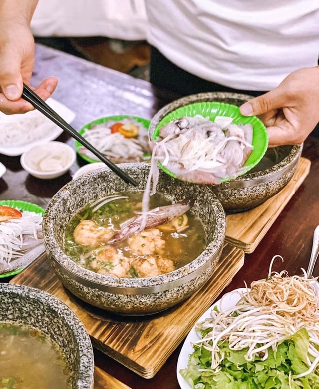 Phu Yen squid vermicelli: The frugal taste makes people's hearts flutter - Photo 4.