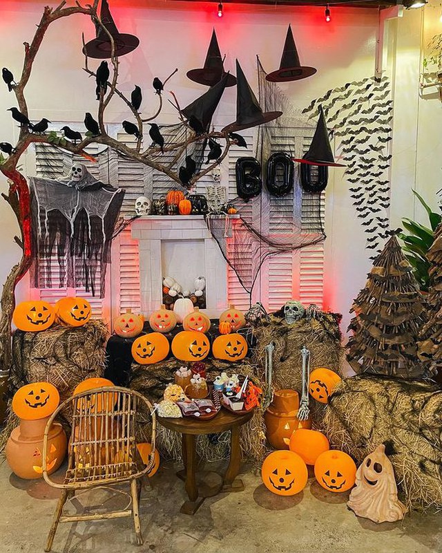 5 cafes with spectacular Halloween decorations from space to drinks in Ho Chi Minh City - Photo 8.