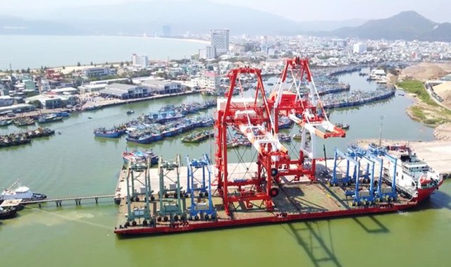 Đề xuất thoái vốn bất ngờ của Tổng Công ty Hàng hải tại nhiều cảng biển lớn