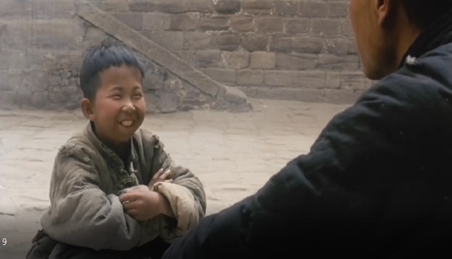 Nam diễn viên xấu nhất màn ảnh Trung Quốc: Từng sống chui lủi trong tầng hầm, chật vật 8 năm mong đổi đời - Ảnh 1.