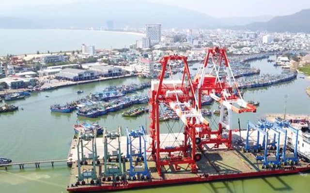 Đề xuất thoái vốn bất ngờ của Tổng Công ty Hàng hải tại nhiều cảng biển lớn