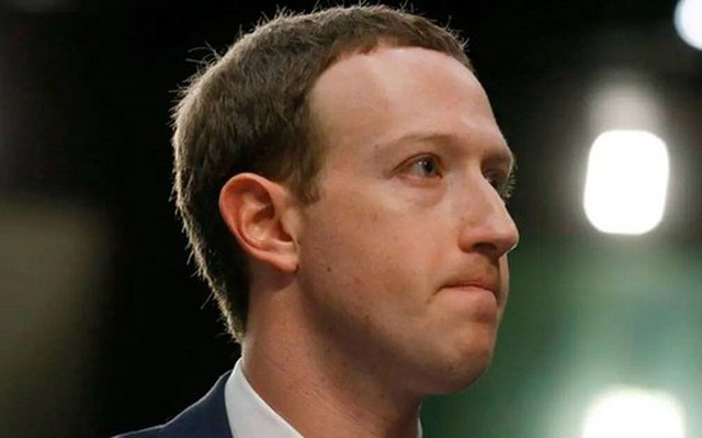 Mark Zuckerberg chịu áp lực tứ phía: Cổ đông viết thư yêu cầu cắt giảm nhân sự, ngừng đốt tiền vào vũ trụ ảo