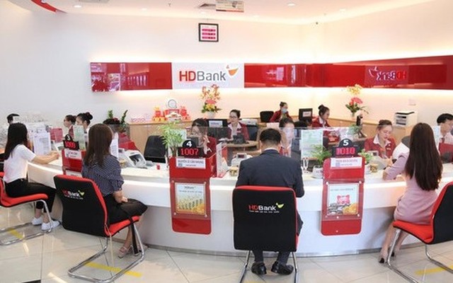 Hết quý 3 HDBank hoàn thành 82% kế hoạch cả năm, tỷ lệ an toàn vốn cao hơn gần gấp đôi so với yêu cầu