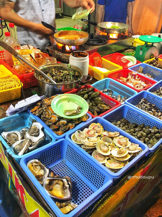 4 famous night food areas in Ho Chi Minh City with recent emerging dishes - Photo 19.