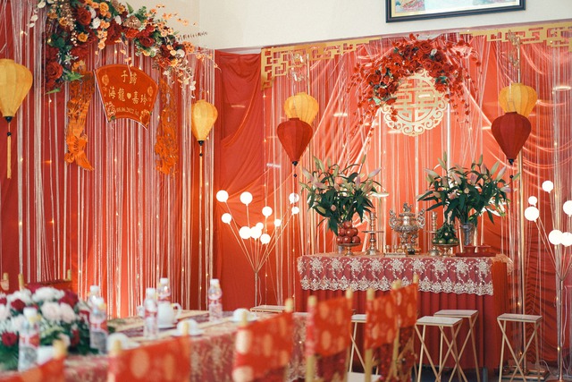 Traditional Chinese wedding costs 300 million in An Giang: Meticulous to every detail - Photo 6.