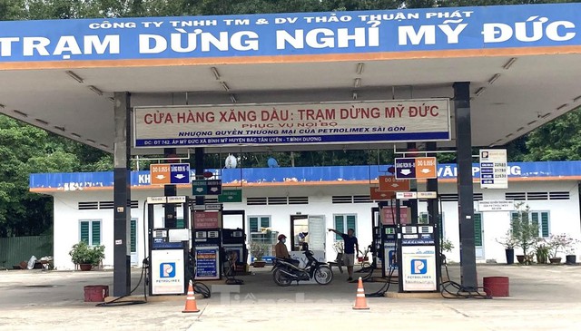 Hàng loạt cây xăng bất ngờ đóng cửa khi giá giảm mạnh - Ảnh 3.