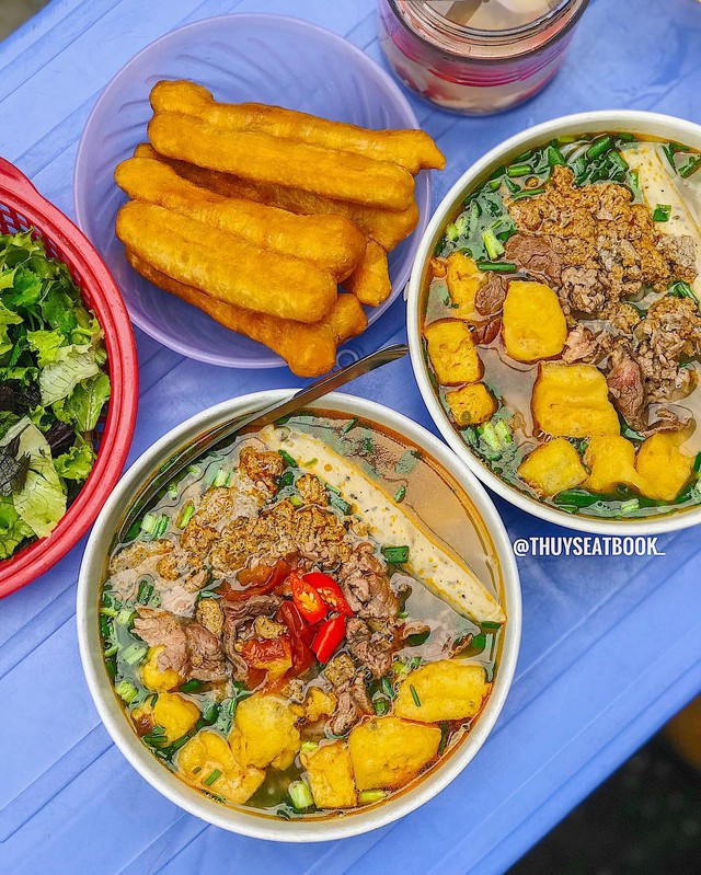 The old, delicious noodle shops are famous in Hanoi - Photo 6.