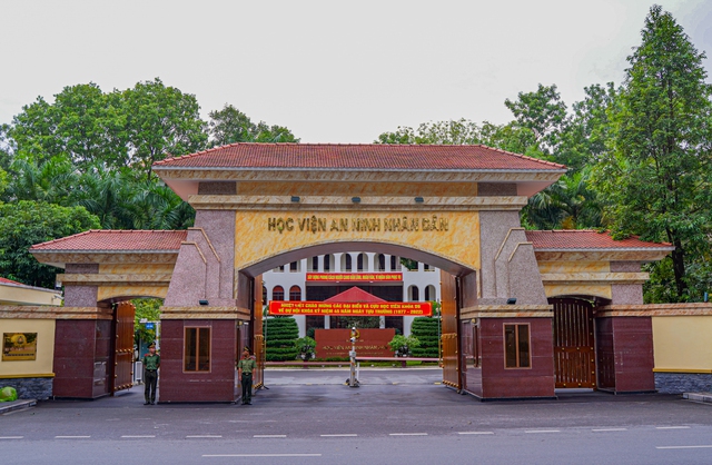  Đoạn đường 2,8 km ở Hà Nội có 7 trường đại học - Ảnh 14.