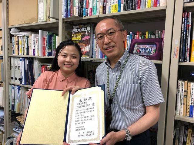 Nữ sinh An Giang là thủ khoa đầu ra Đại học tại Nhật Bản: Thành công nhờ học mọi lúc, mọi nơi - Ảnh 1.