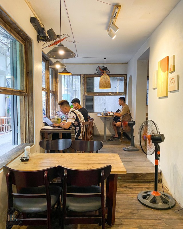Cafes "motivate" Hanoi office workers to work productively all day - Photo 34.