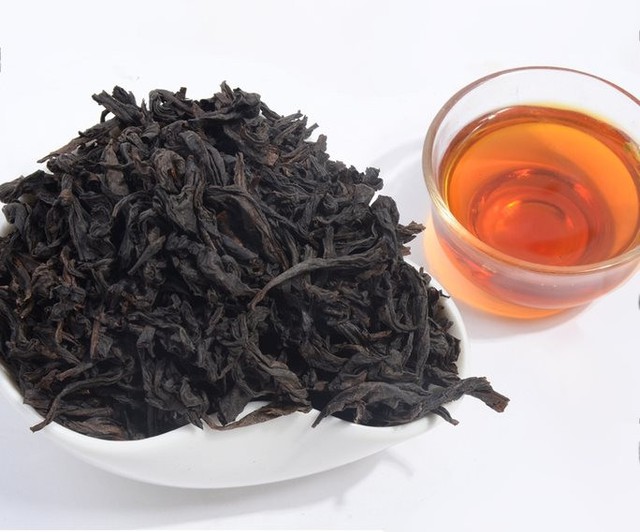 Loại trà đắt nhất thế giới được mệnh danh quốc bảo của Trung Quốc, giá lên tới 30 tỷ/kg - Ảnh 2.