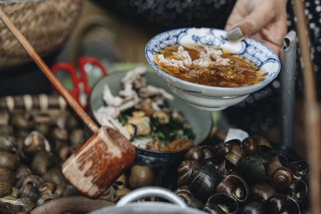 Quán bún ốc ở Hà Nội từng được đầu bếp Anthony Bourdain giới thiệu trên truyền hình CNN giờ ra sao? - Ảnh 14.