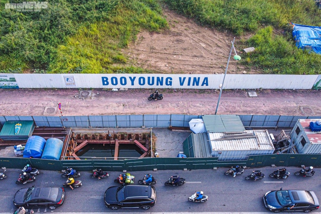 Cận cảnh đường 300m ở Hà Nội cõng 9 lô cốt bỏ hoang - Ảnh 3.
