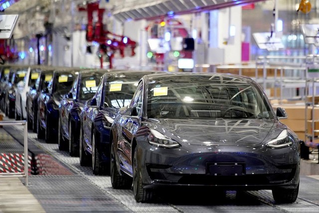 Tesla bị nghi ngờ  muốn xuất khẩu ngược xe điện từ Trung Quốc sang Mỹ, tỷ phú Elon Musk chỉ đáp lại ngắn gọn Sai - Ảnh 1.
