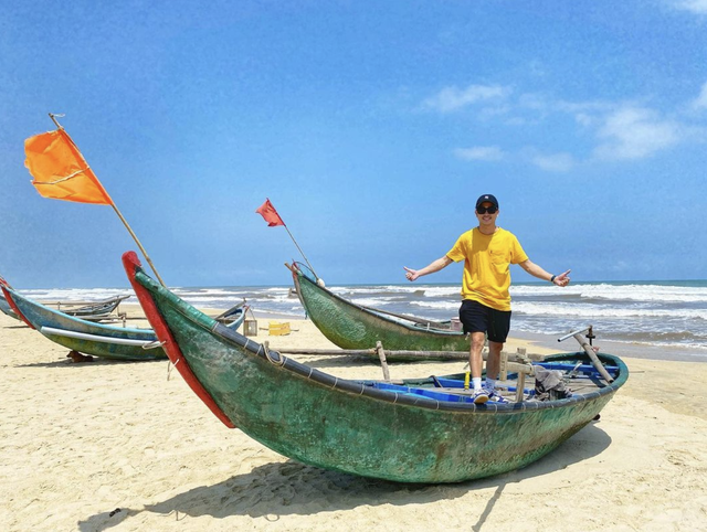 The beaches in Quang Nam attract a lot of tourists, there are 2 places on the list of the top beaches in Asia - Photo 16.