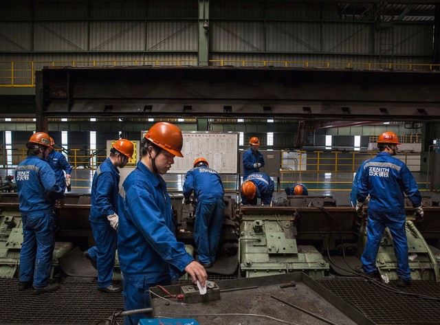 Trung Quốc: Hàng nghìn nhà máy đóng cửa hàng loạt, dân lao động không biết đi về đâu - Ảnh 2.