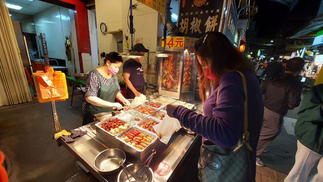 Ghé các chợ đêm Đài Bắc trải nghiệm cuộc sống về đêm của người Đài Loan (Trung Quốc) - Ảnh 5.