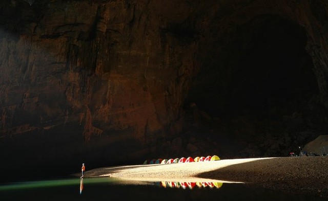 Discover the majestic and unspoiled beauty of the "cave kingdom" of Quang Binh - Photo 23.