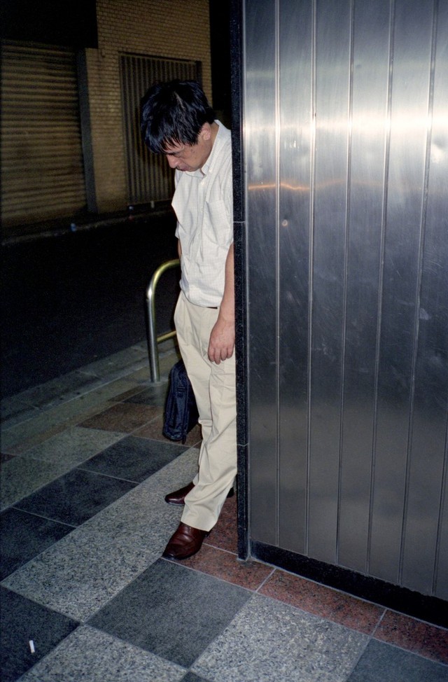 Làm việc 60 giờ một tuần thì như thế nào? Bộ ảnh chứng minh sự kiệt sức của dân văn phòng Nhật Bản - Ảnh 7.