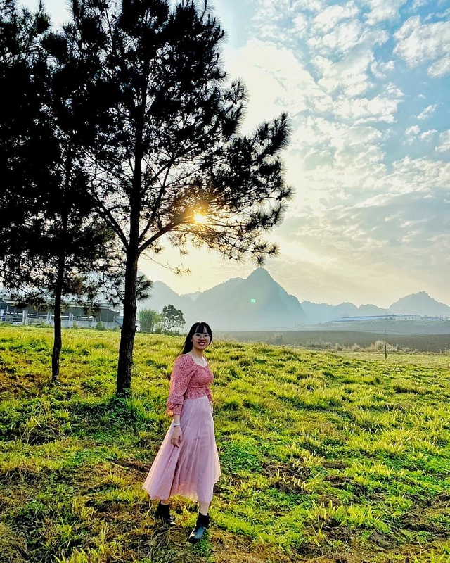 A schedule of 2 days 1 night to see canola flowers and explore the green steppe of Moc Chau for busy people - Photo 2.